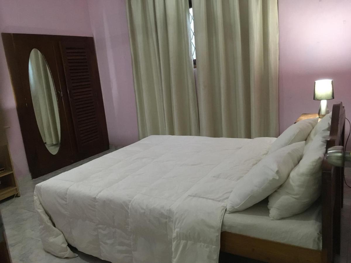 Wellington Villa Hikkaduwa Buitenkant foto