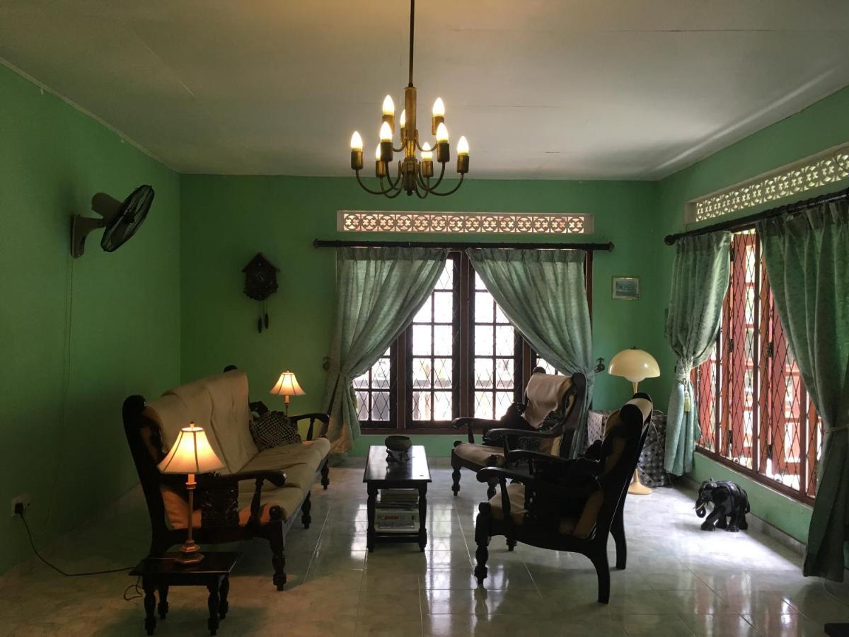 Wellington Villa Hikkaduwa Buitenkant foto