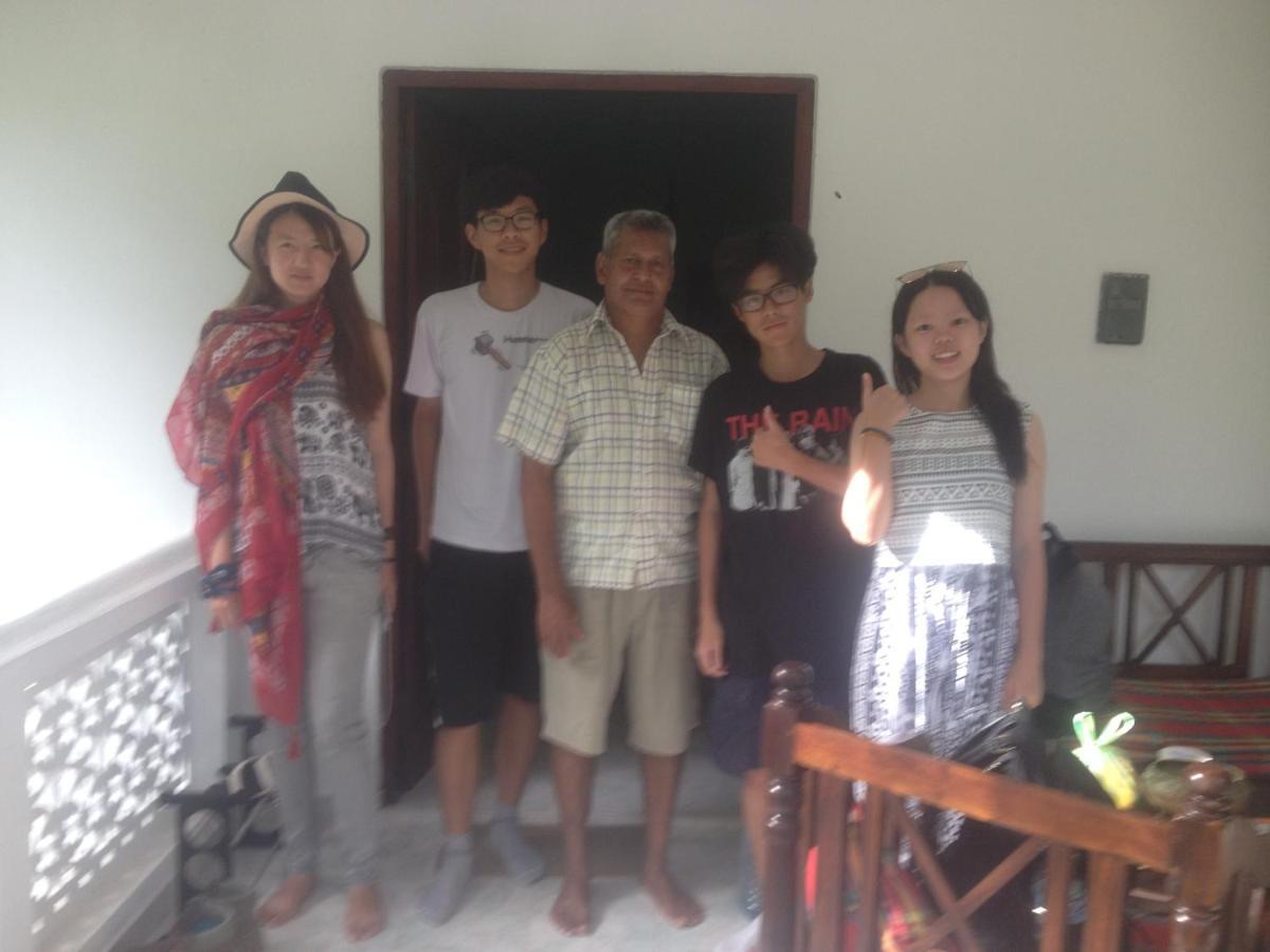 Wellington Villa Hikkaduwa Buitenkant foto